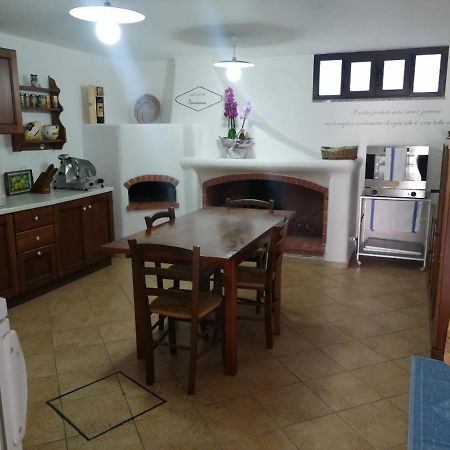 Locanda B&B Dandana 오르고솔로 외부 사진