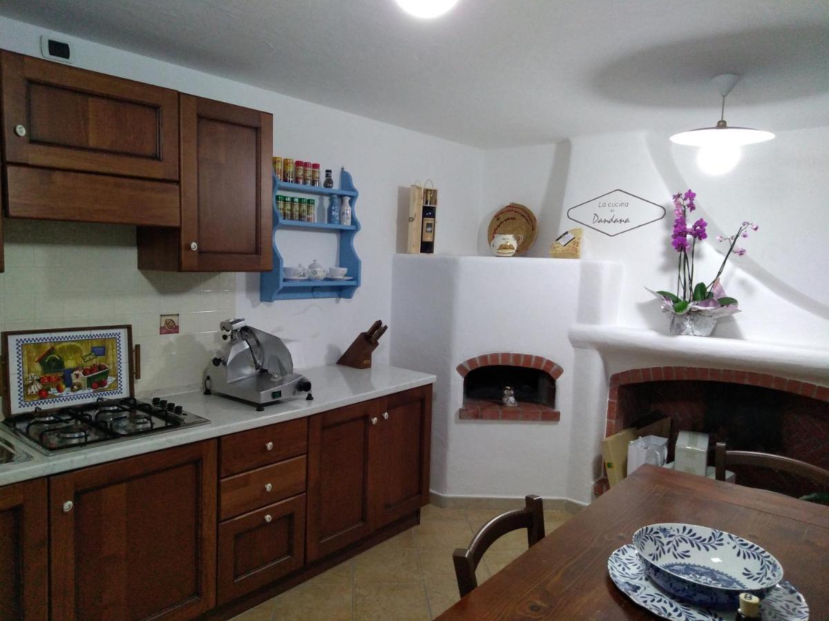 Locanda B&B Dandana 오르고솔로 외부 사진
